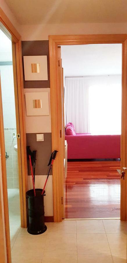 Vivienda Turistica Pirineos XXI Apartment Canfranc Exterior photo